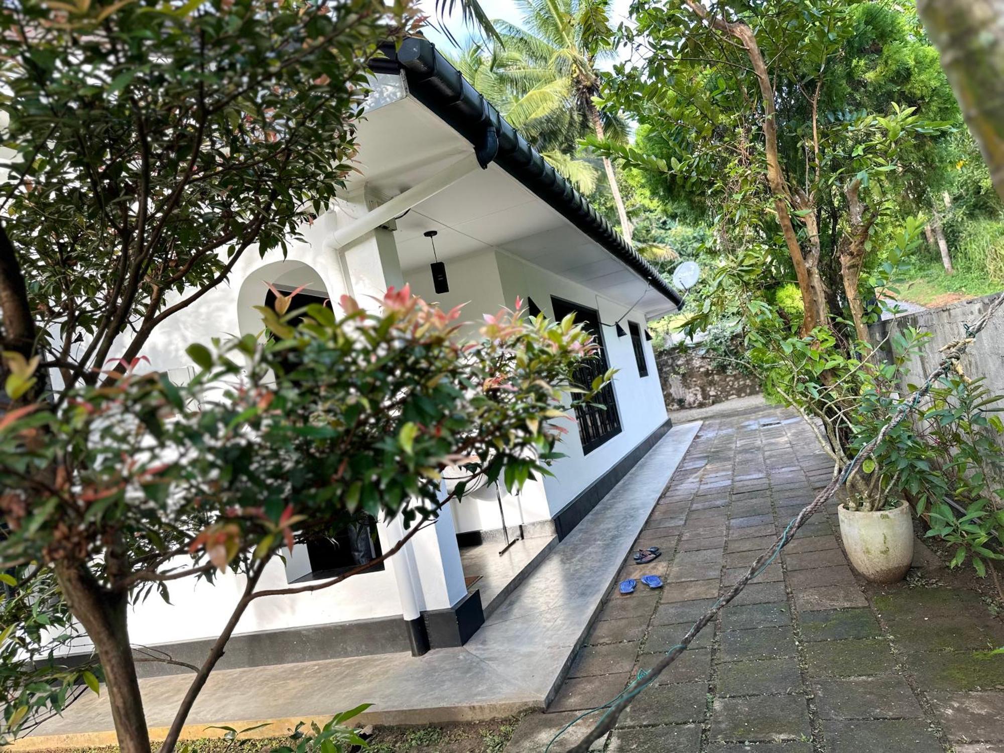 Wija House - أونا واتونا المظهر الخارجي الصورة